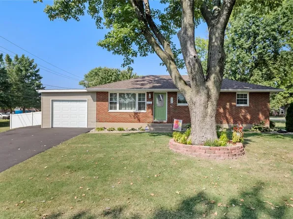 2546 Pontoon Rd, Granite City, IL 62040