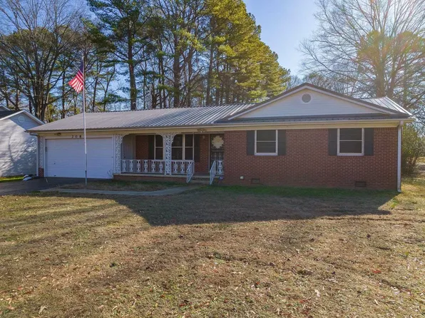 308 Bolivar Hwy, Jackson, TN 38301