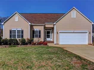 316 River Run Dr, Reidsville, NC 27320