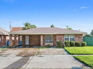 8221 Livingston Ave, Chalmette, LA 70043