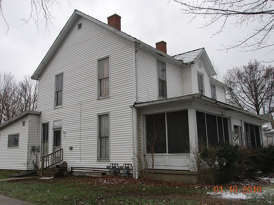 2nd image of 108 E Vine St