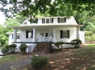 1202 Sylvan Rd SE, Roanoke, VA 24014