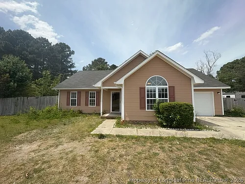 134 Independence Dr Photo 1