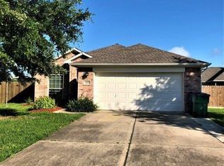 1445 Barras St, Alvin, TX 77511