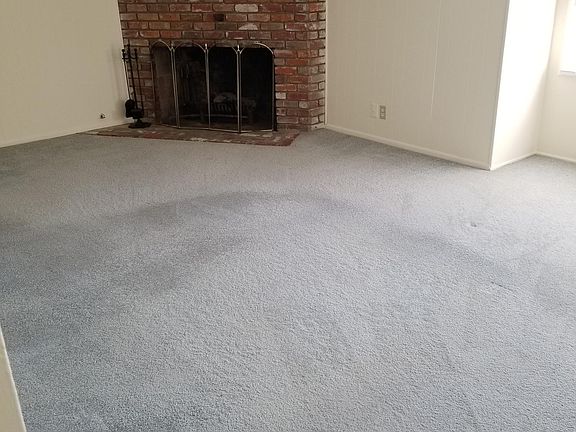 4th image of 425 Avenue G APT 3