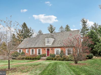 913 Field Ln, Villanova, PA, 19085