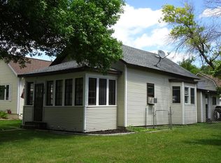 108 3rd St NE, Barnesville, MN 56514