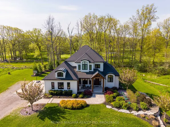 1595 Bertie St S, Fort Erie, ON L2A 5M4