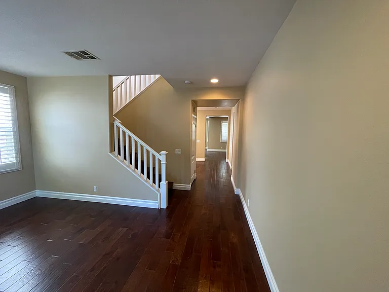 10330 Cooks Dr — Photo 4