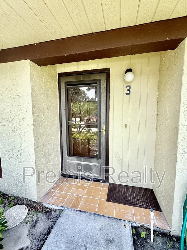 1 bed, 1.0 bath, 784 sqft, $1,550 — Photo 3