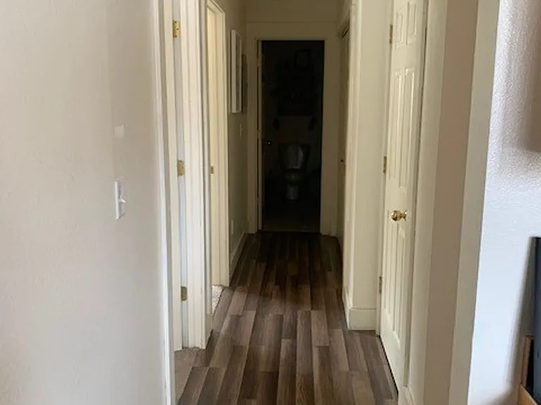 406 S 20th Ave — Photo 10