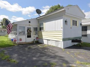 557 SW Cutoff #35, Worcester, MA 01607