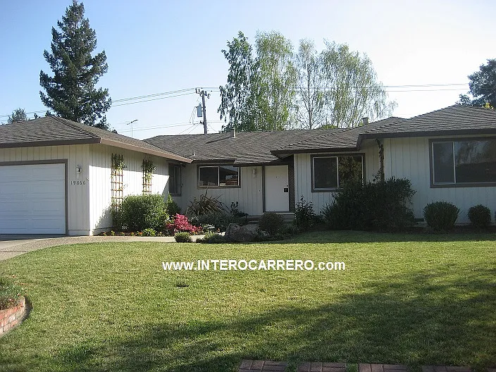 19866 Charters Ave photo 1