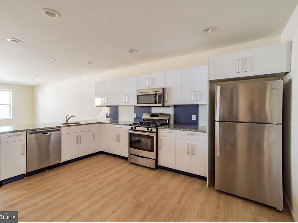1st image of 800-20 N 48th St #811