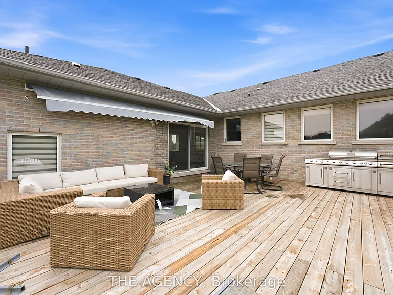 14415 Jane St — Photo 27