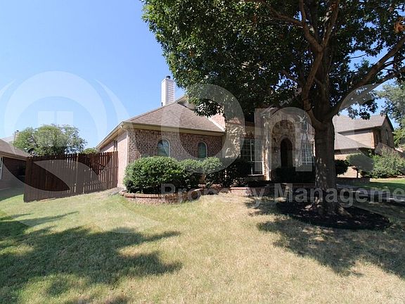 3rd image of 8306 Hartford Dr
