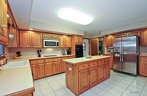 4th image of 14203 Woodward Dr