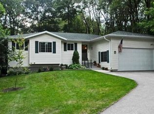 N4381 Poplar Ave, Cambridge, WI 53523
