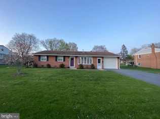 841 Martin Ave, Ephrata, PA 17522