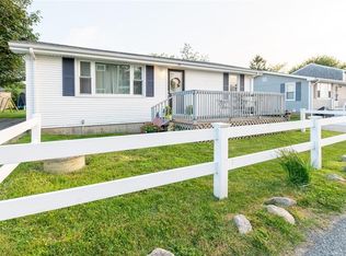 70 Durkin Dr, Narragansett, RI 02882