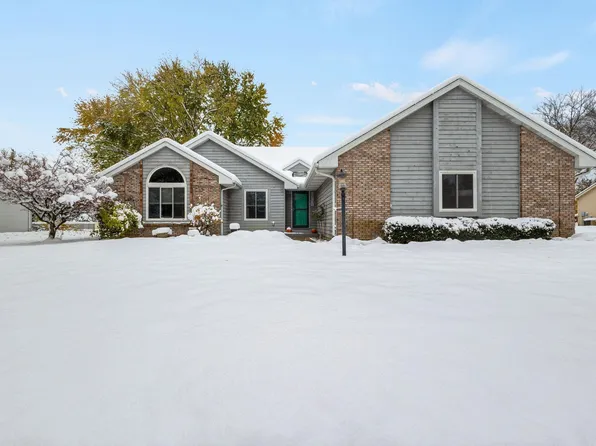 14740 County Murray Dr, Granger, IN 46530