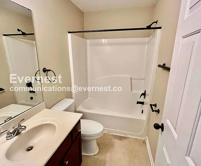 5867 Pine Rd — Photo 20