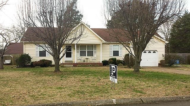 1st image of 305 Timberglen Dr