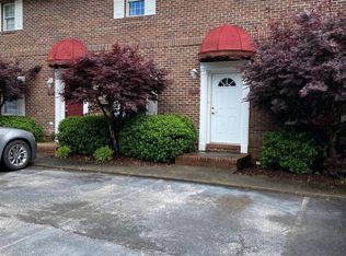 200 Lakecrest Ln #401, Johnson City, TN 37615