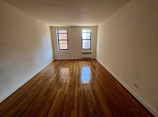 94-20 66th Ave #4A, Rego Park, NY 11374