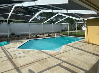 2510 Brimhollow Dr, Valrico, FL 33596