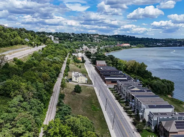 1928 Riverside Dr, Cincinnati, OH 45202