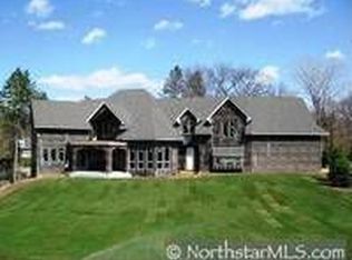 5 Spur Rd, Edina, MN 55436