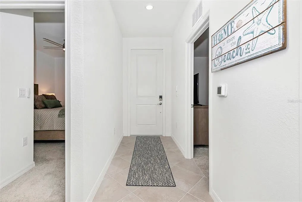 2 bed, 2.0 bath, 1154 sqft, $5,000 — Photo 3