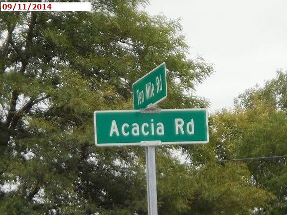 4th image of 25018 Acacia St