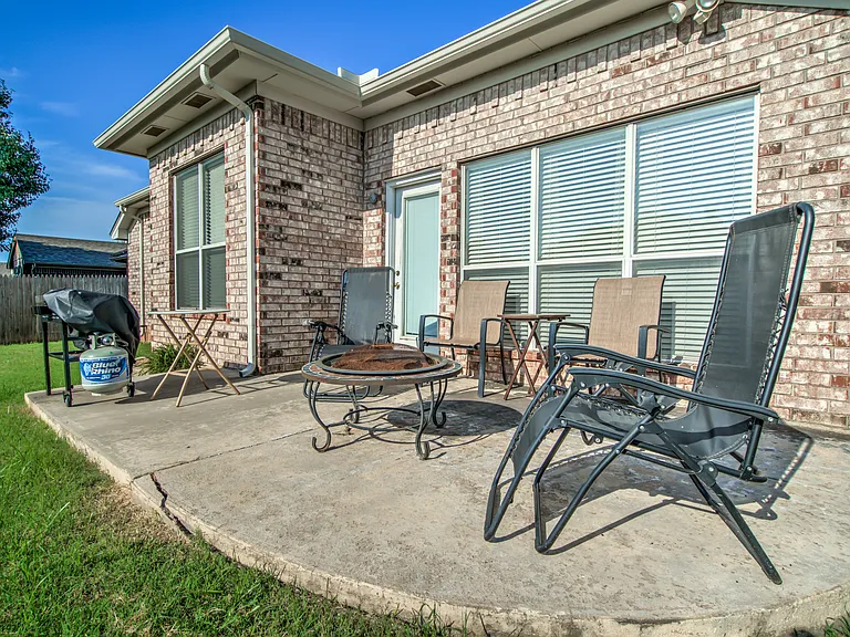 16232 Seminole Dr — Photo 42