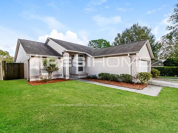 4th image of 1231 Lake Blue Cir