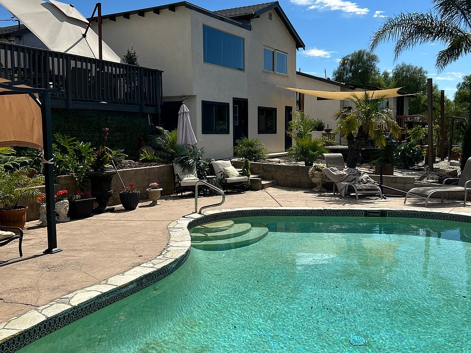 1st image of 1104 Riverview Dr #2