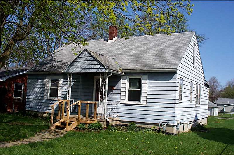 1st image of 282 Forest Ave