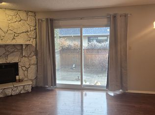 329 N 13th St NW #2, Calgary, AB T2N1Z3