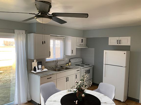 5th image of 5587 Ironwood Ct #2/1B