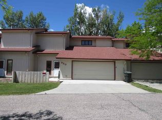 920 Devonshire Pl, Casper, WY 82609