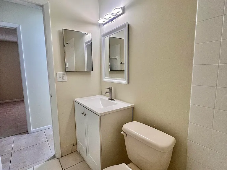 6061 10th Avenue Ave N #242 — Photo 17