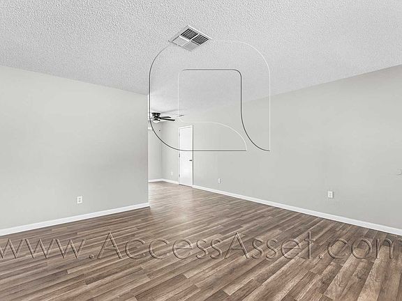 5th image of 14710 Mesa St