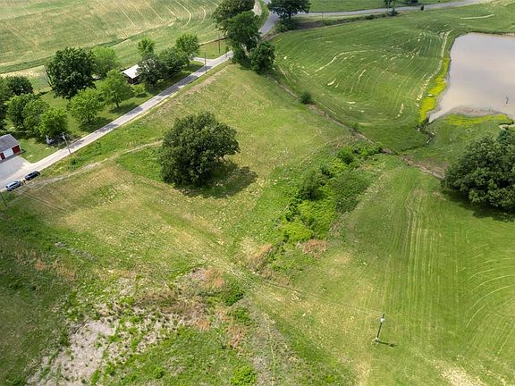 3rd image of 130 County Highway 244