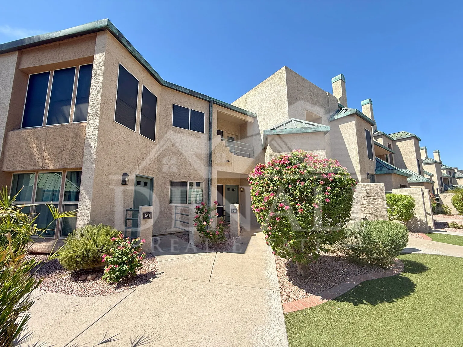 2 bed, 2.0 bath, 1076 sqft, $1,895 — Photo 1