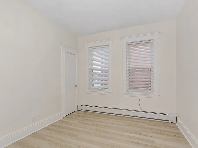 87 Paterson Ave #2 — Photo 24