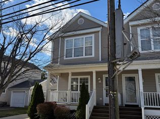 104 N Vermont Ave, Atlantic City, NJ 08401