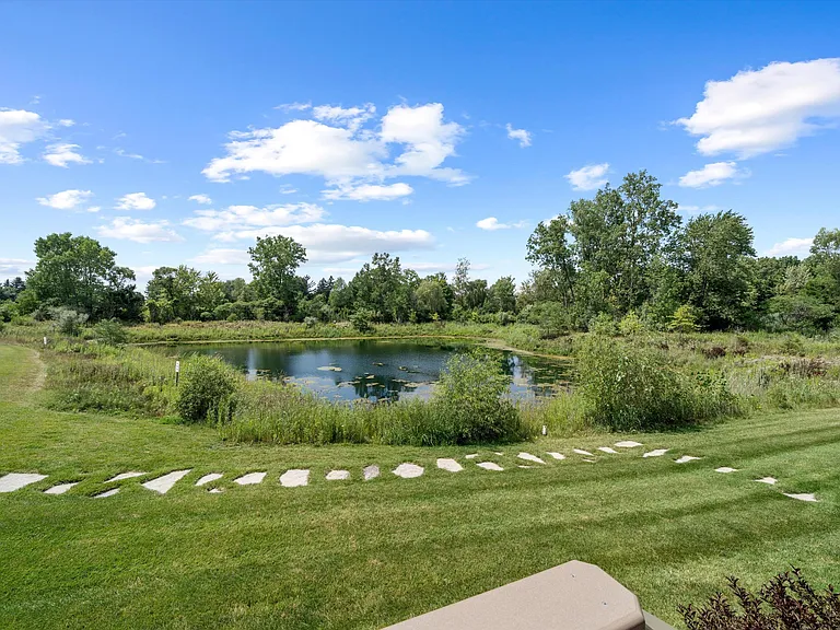 48894 Windfall Rd #1 — Photo 48