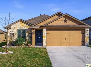 230 Linden Ln, San Marcos, TX 78666