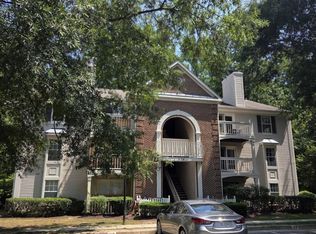 5708 Shadwell Ct Unit 101, Alexandria, VA 22309